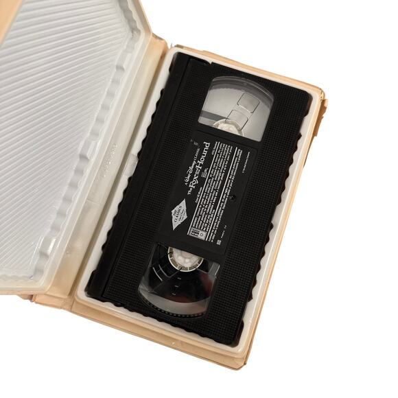 Walt Disney the Classics Vintage Set Lot of 7 VHS Tapes Movies - Picture 7 of 7